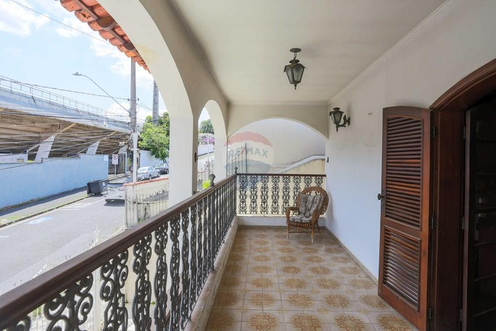 Casa 3 quartos no Jardim Santa Rosália para locação — foto 2